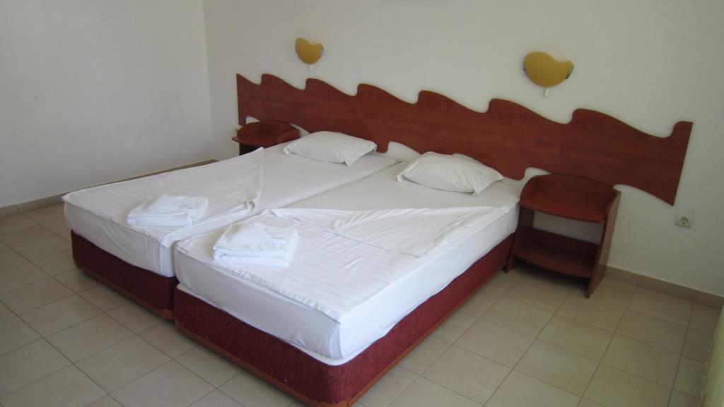 Alpina Hotel Lozenets Bilik gambar