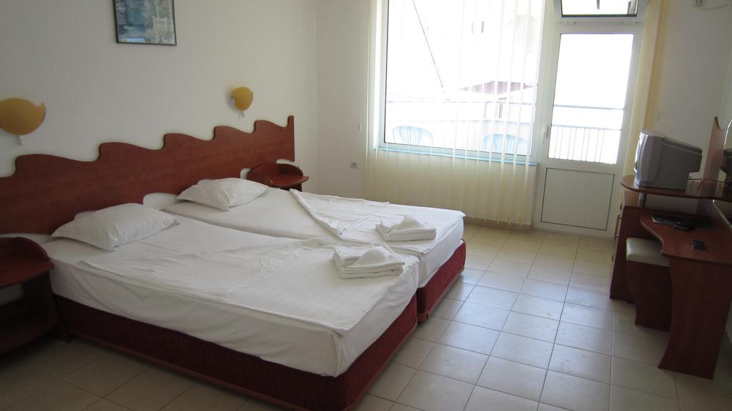 Alpina Hotel Lozenets Bilik gambar
