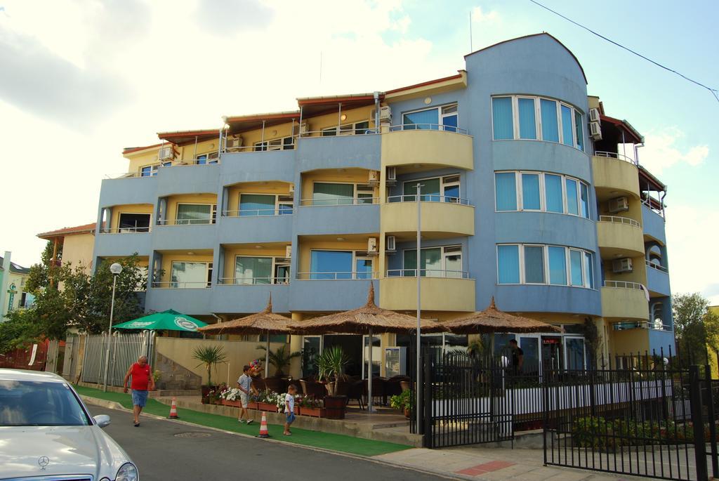 Alpina Hotel Lozenets Luaran gambar