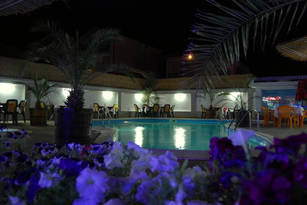 Alpina Hotel Lozenets Luaran gambar