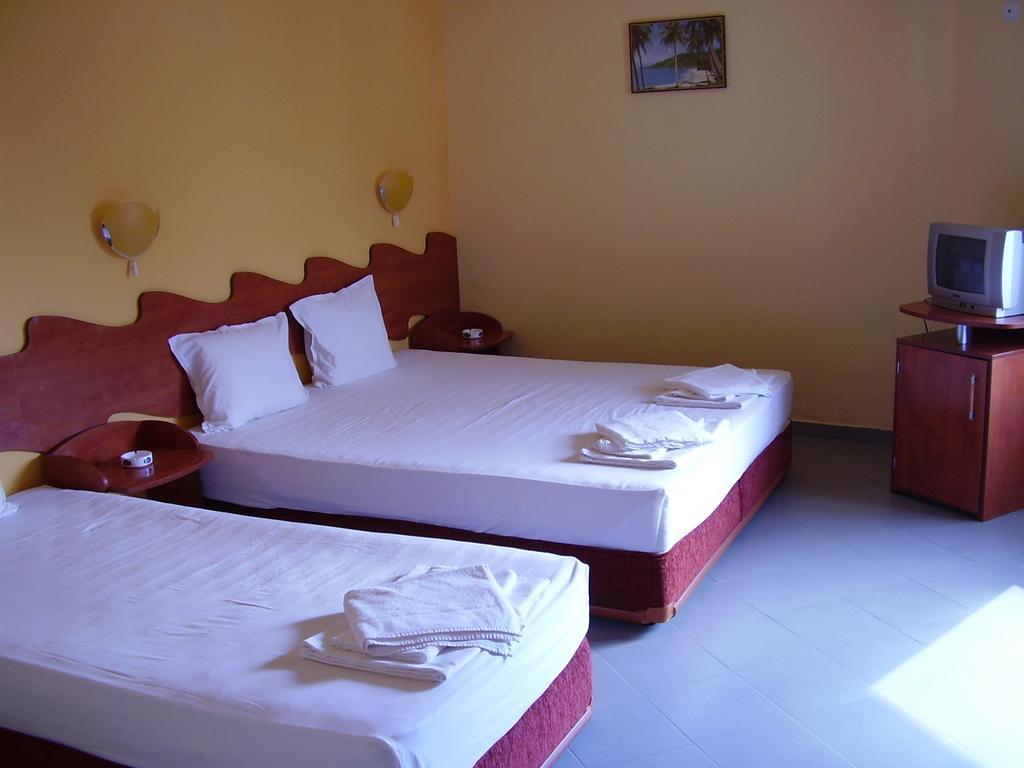 Alpina Hotel Lozenets Bilik gambar